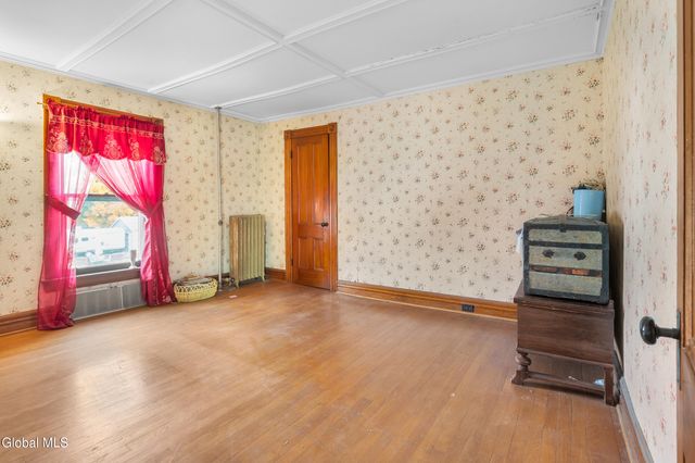 3 Columbus Street, Granville, NY 12832