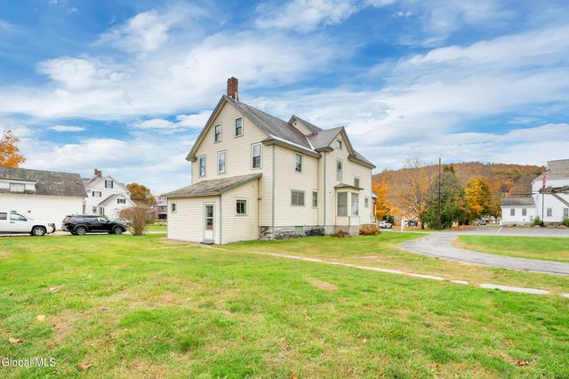 3 Columbus Street, Granville, NY 12832