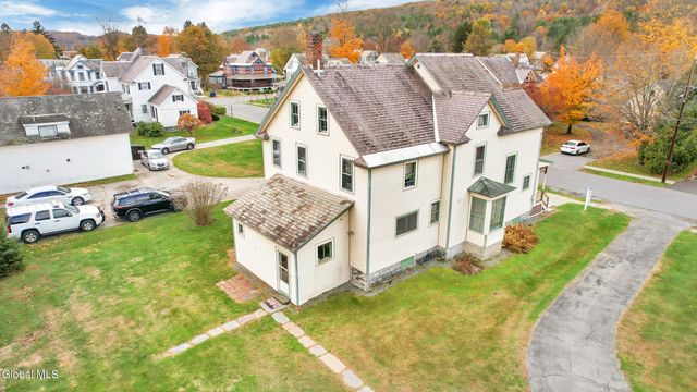 3 Columbus Street, Granville, NY 12832