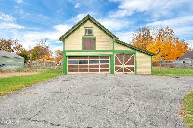 3 Columbus Street, Granville, NY 12832