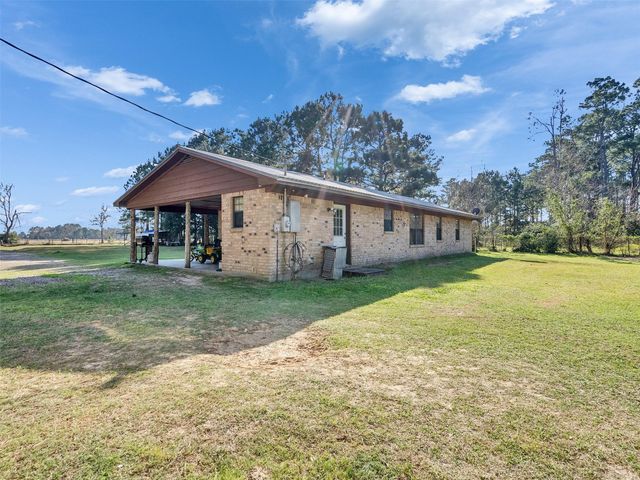 57 County Road 2296, Cleveland, TX 77327