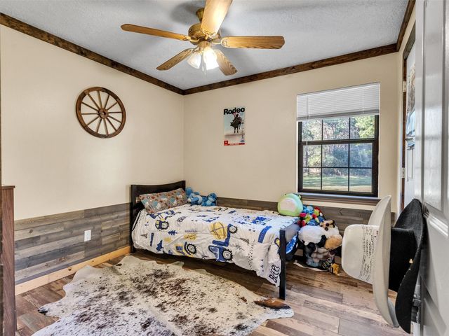 57 County Road 2296, Cleveland, TX 77327