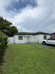 8246 SW 147th Ct, Miami, FL 33193