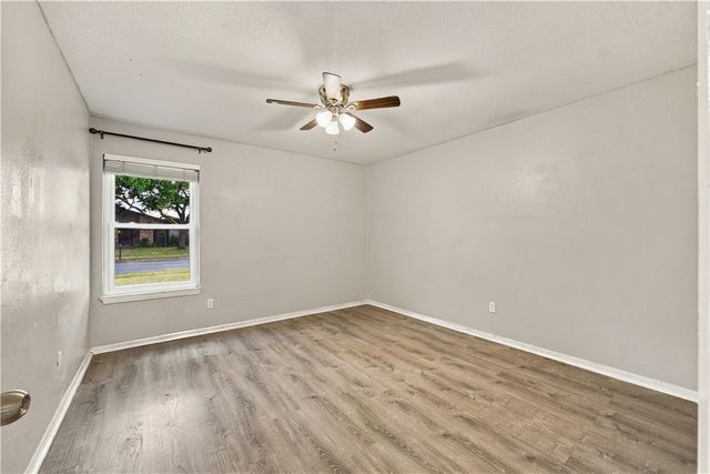 7426 Spitfire Drive, Corpus Christi, TX 78412