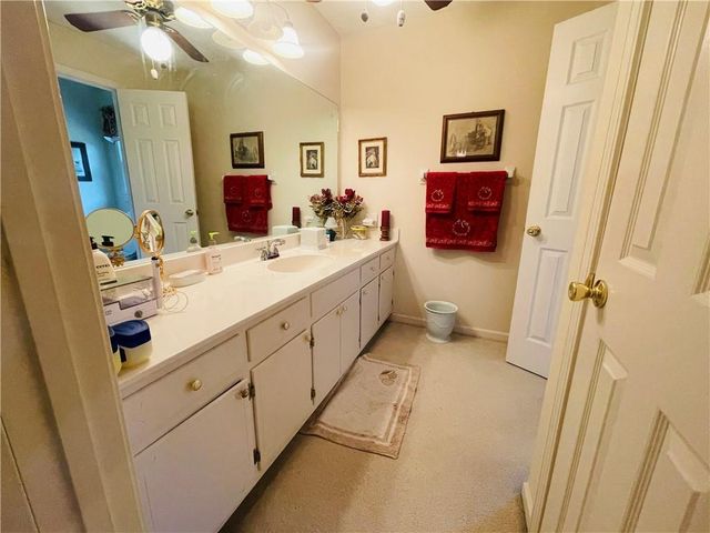 1452 Hillside Drive, Grayson, GA 30017