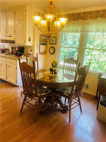 1452 Hillside Drive, Grayson, GA 30017