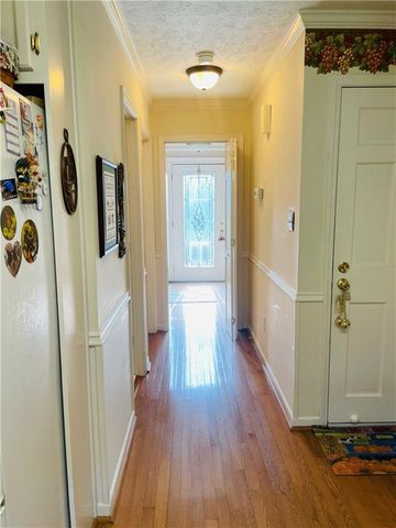 1452 Hillside Drive, Grayson, GA 30017