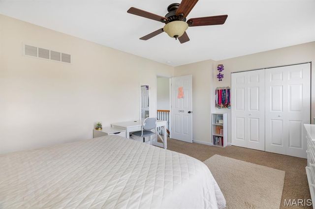 157 Brighton Park Drive, St Charles, MO 63303