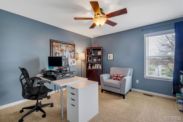 157 Brighton Park Drive, St Charles, MO 63303