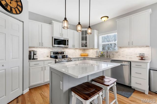 157 Brighton Park Drive, St Charles, MO 63303