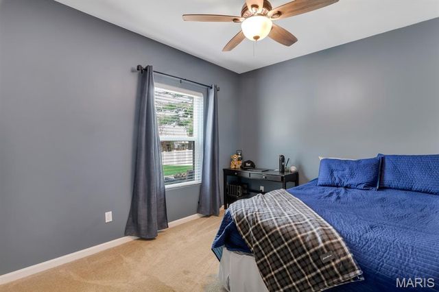 157 Brighton Park Drive, St Charles, MO 63303