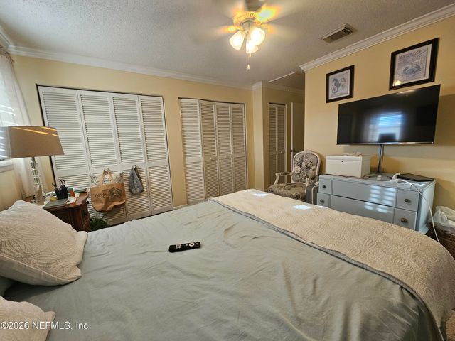 1307 RIVER HILLS Circle E 14, Jacksonville, FL 32211