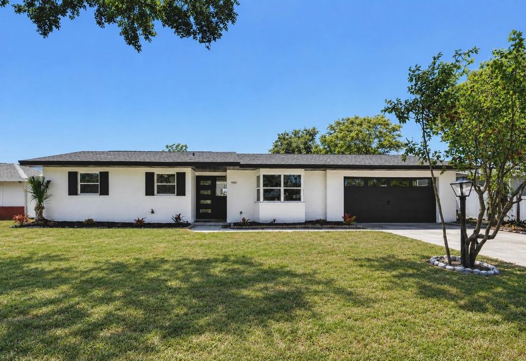 1110 MAYFLOWER AVENUE, Deltona, FL 32725