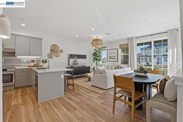 4828 Las Positas Road 116, Livermore, CA 94551