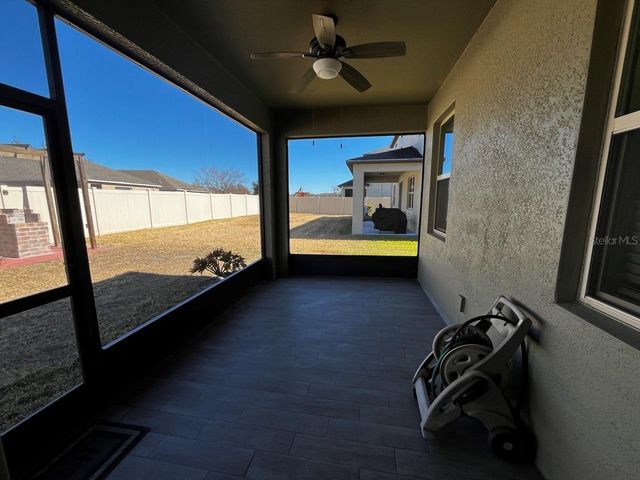 25195 LAMBRUSCO LOOP, Lutz, FL 33559