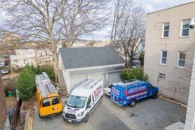 87 Macarthur Ave, Garfield City, NJ 07026