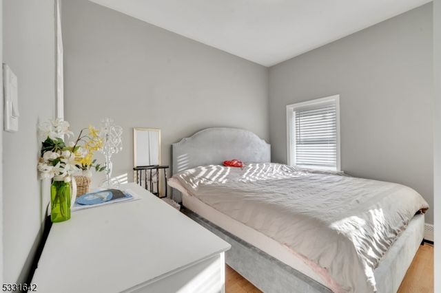 87 Macarthur Ave, Garfield City, NJ 07026