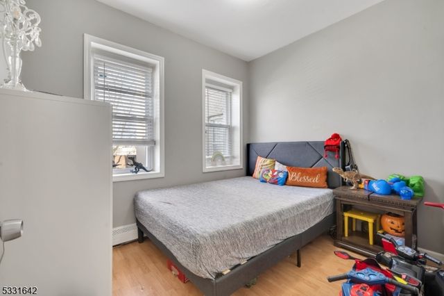 87 Macarthur Ave, Garfield City, NJ 07026