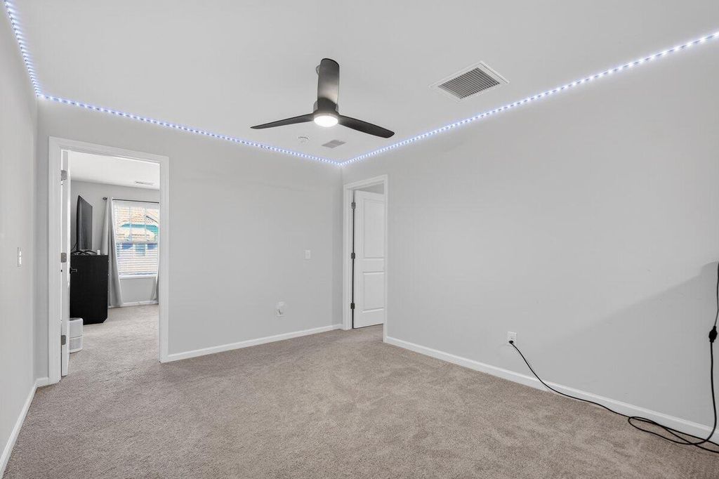 Image 17 of property listing at 161 Surfbird Road, Summerville, SC 29486