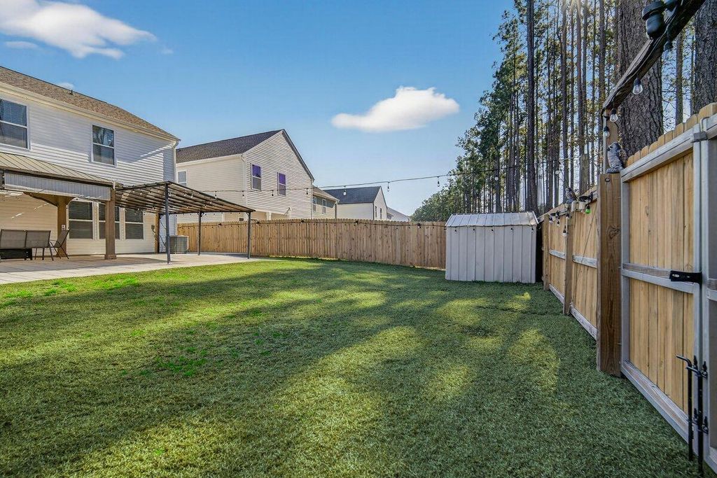 Image 39 of property listing at 161 Surfbird Road, Summerville, SC 29486