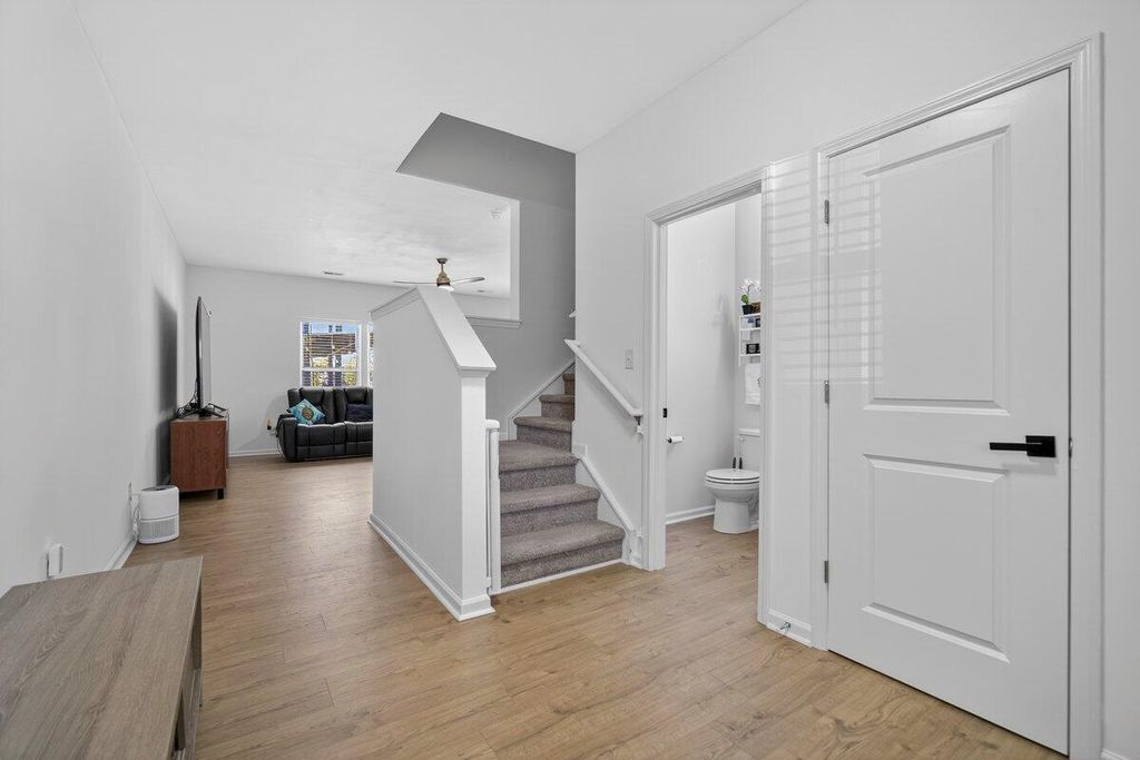 Image 5 of property listing at 161 Surfbird Road, Summerville, SC 29486