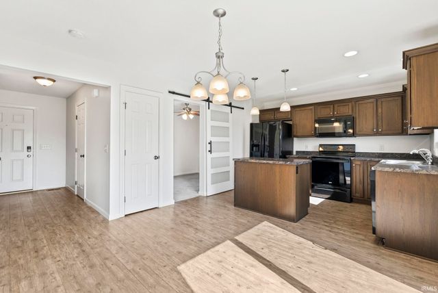 16790 Hatstick Court, Fort Wayne, IN 46845