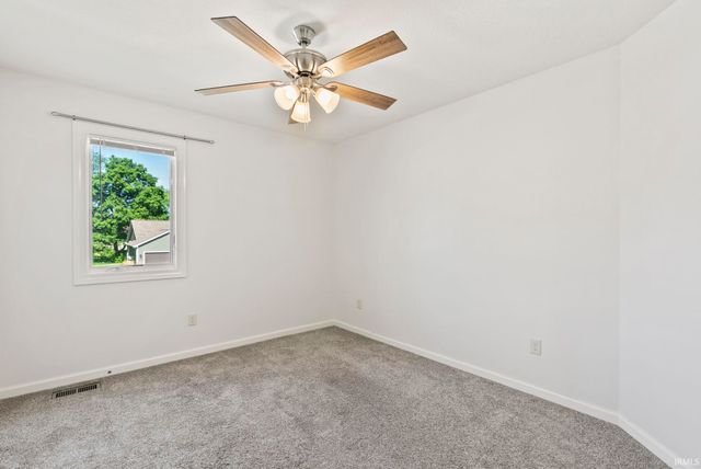 16790 Hatstick Court, Fort Wayne, IN 46845