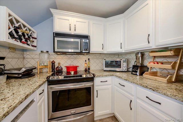 543 W Broadway A, Long Beach, NY 11561