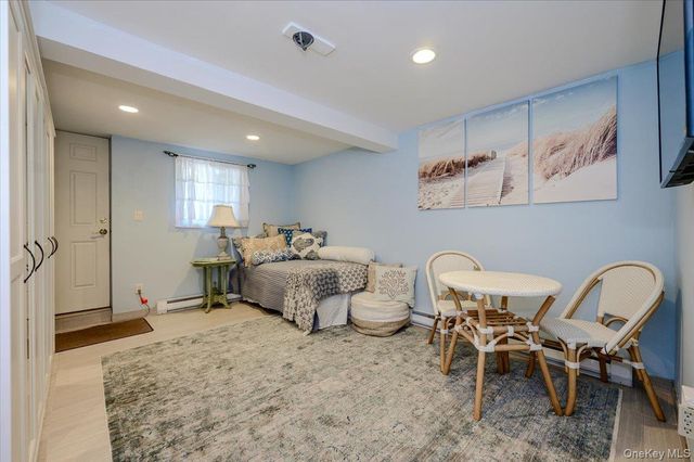543 W Broadway A, Long Beach, NY 11561