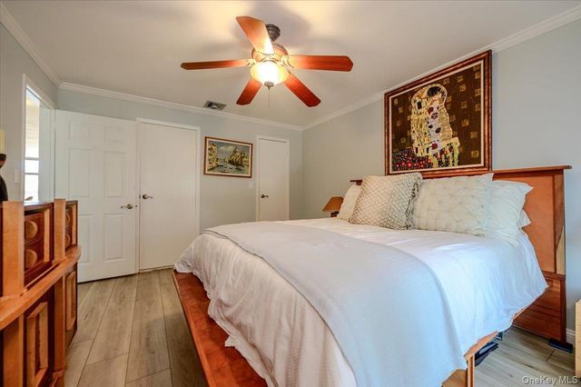 543 W Broadway A, Long Beach, NY 11561
