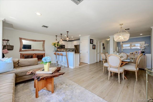 543 W Broadway A, Long Beach, NY 11561