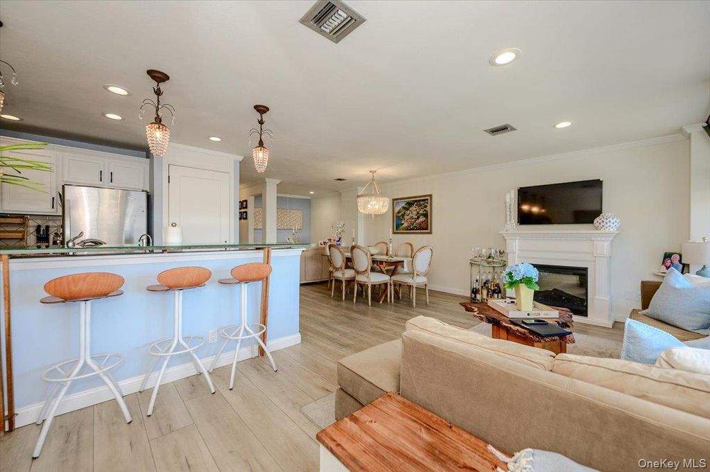 543 W Broadway A, Long Beach, NY 11561 — photo 5