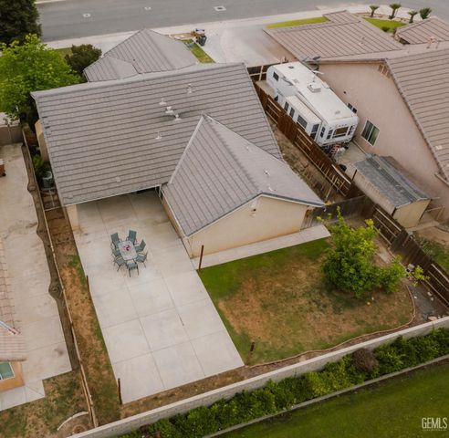 2514 Grand Haven Lane, Bakersfield, CA 93313