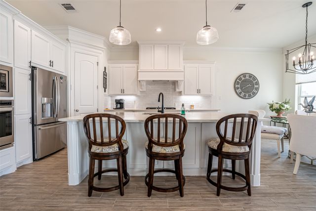 2039 Spieth Street, Granbury, TX 76048