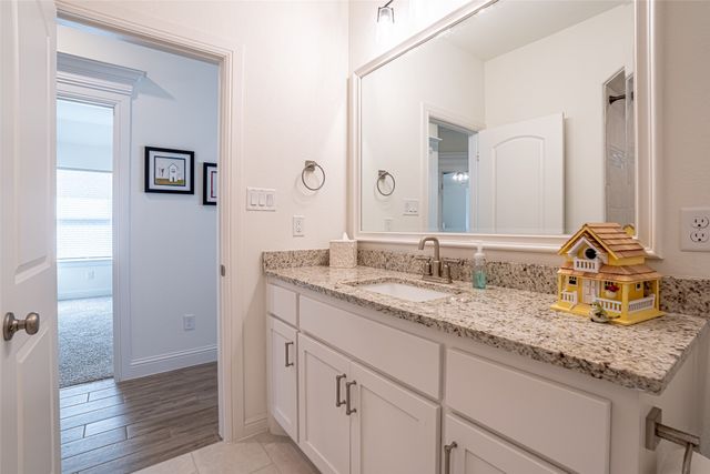 2039 Spieth Street, Granbury, TX 76048