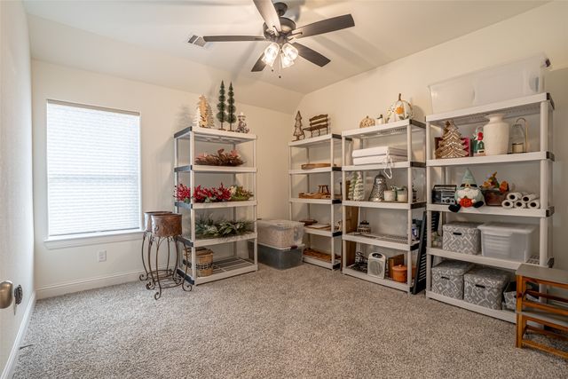 2039 Spieth Street, Granbury, TX 76048