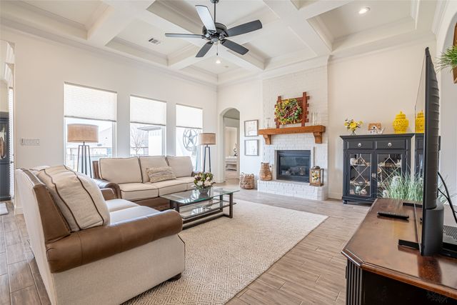 2039 Spieth Street, Granbury, TX 76048