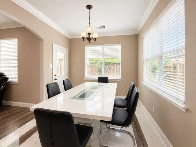 8806 Inglebrook Lane, Houston, TX 77083