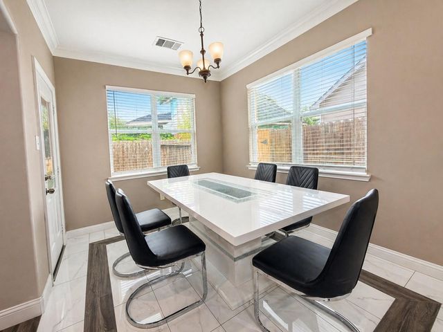 8806 Inglebrook Lane, Houston, TX 77083