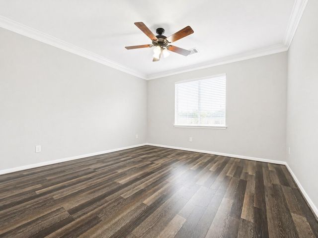 8806 Inglebrook Lane, Houston, TX 77083