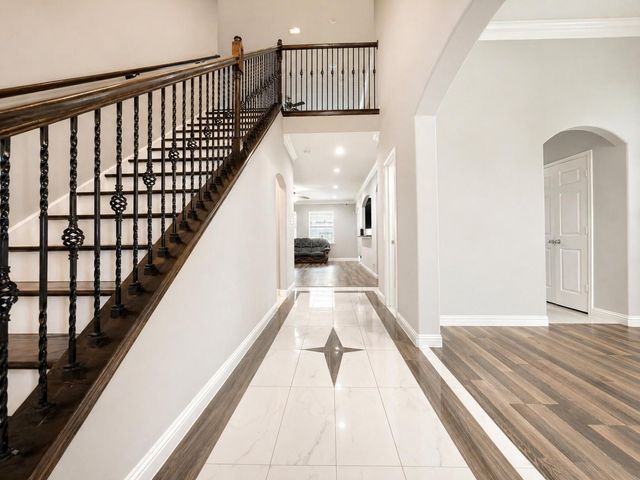 8806 Inglebrook Lane, Houston, TX 77083