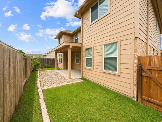 8806 Inglebrook Lane, Houston, TX 77083