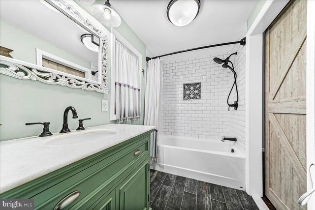 2323 FRANKLIN AVE, Secane, PA 19018