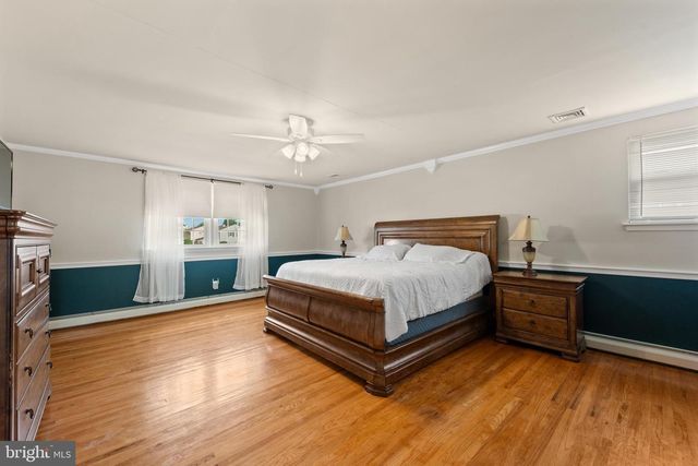 923 OTTO LN, Warminster, PA 18974