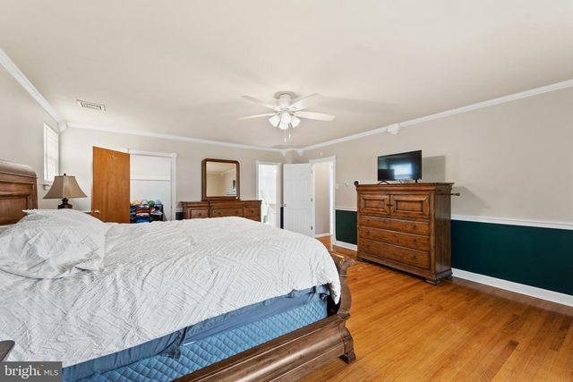 923 OTTO LN, Warminster, PA 18974