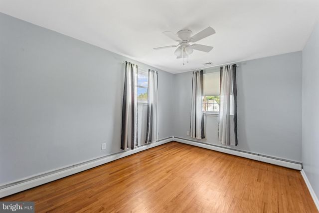 923 OTTO LN, Warminster, PA 18974