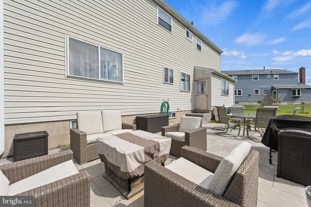 923 OTTO LN, Warminster, PA 18974
