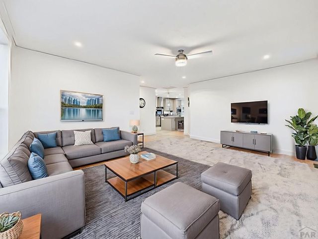 893 S Greenway Ave, Pueblo West, CO 81007