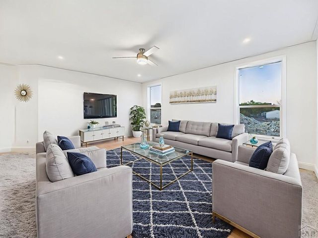 893 S Greenway Ave, Pueblo West, CO 81007