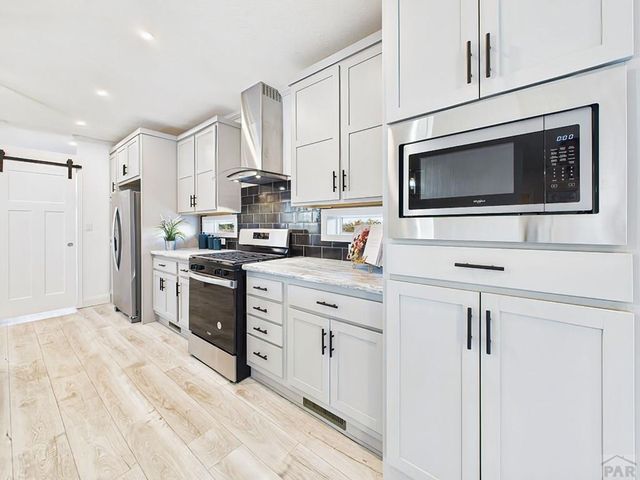 893 S Greenway Ave, Pueblo West, CO 81007